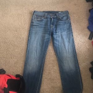 Relaxed straight true religion jeans (sz 32)